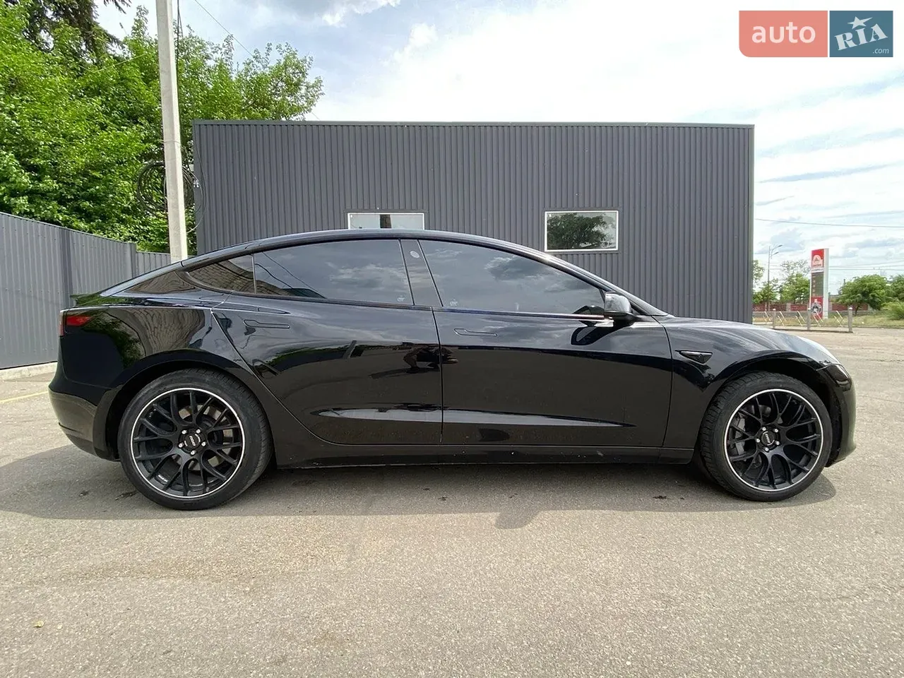 Tesla Model 3 2022 photo 4