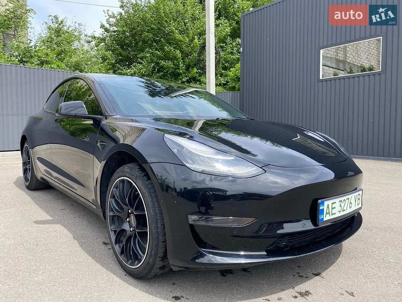 Tesla Model 3 2022 photo 3