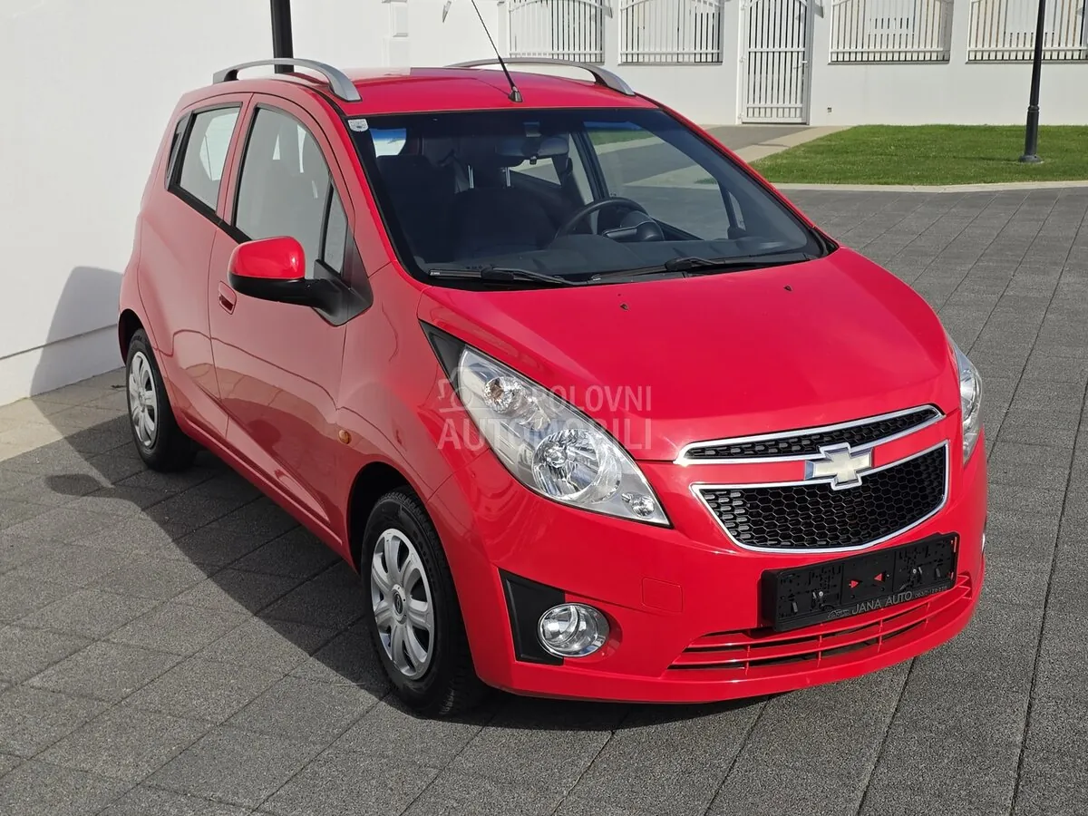 Chevrolet Spark 2010 photo 4