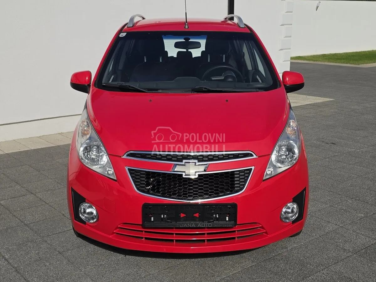 Chevrolet Spark 2010 photo 3