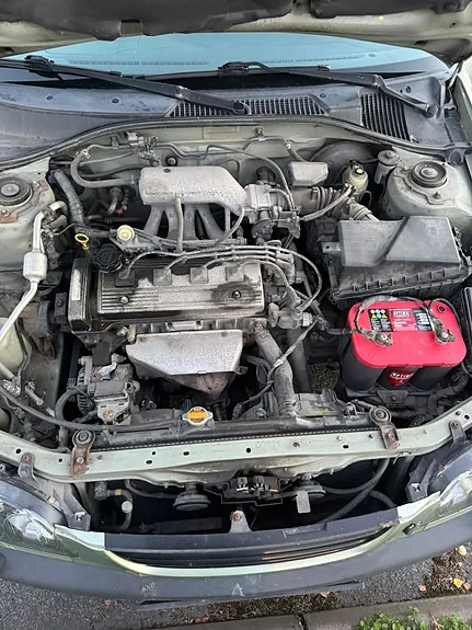 Toyota Avensis 1997 photo 2