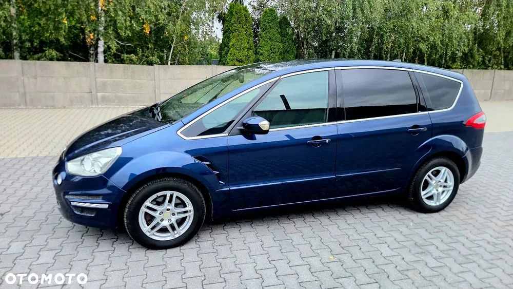 Ford S-Max 2012 photo 4