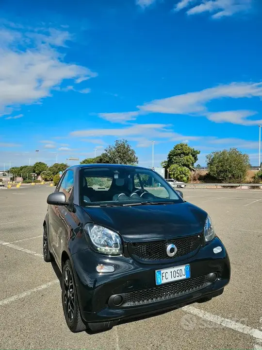Smart Fortwo 2016 photo 2