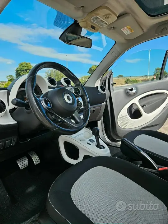 Smart Fortwo 2016 photo 5
