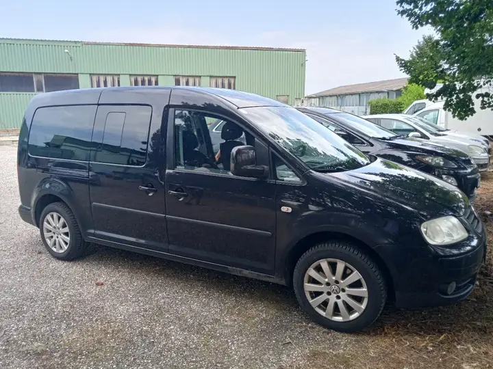 Volkswagen Caddy 2008 photo 2
