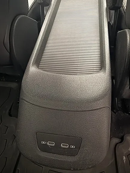 Volkswagen Id.3 2022 photo 3