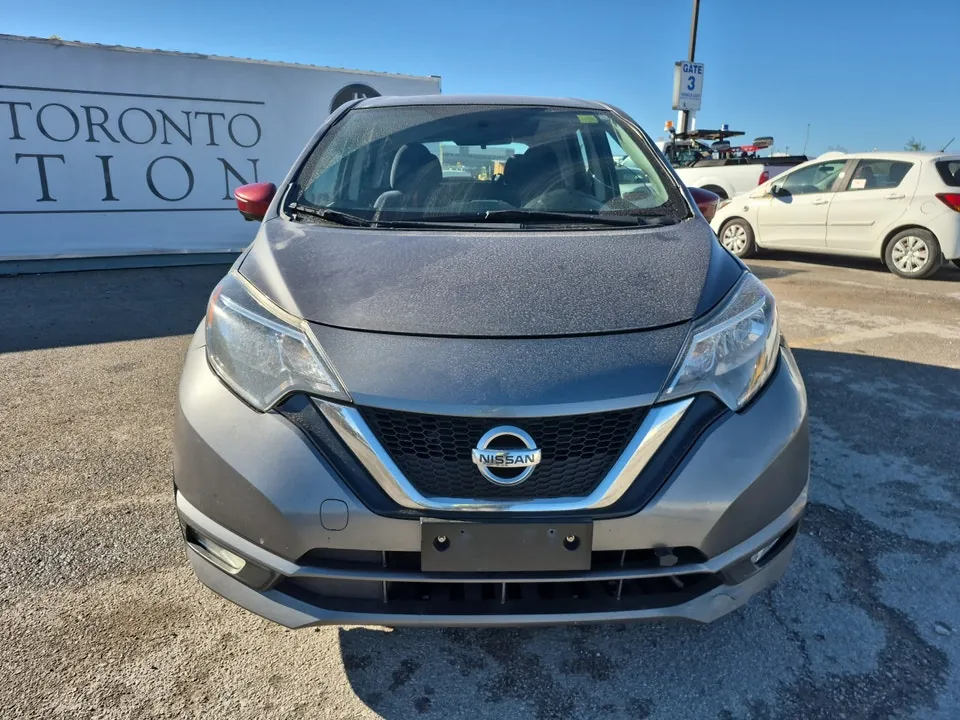 Nissan Versa Note 2018 photo 2