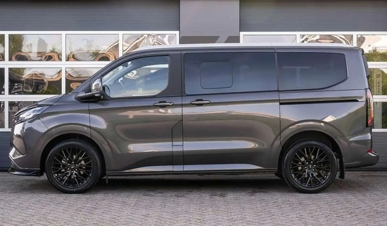 Ford Tourneo Custom 2024 photo 5