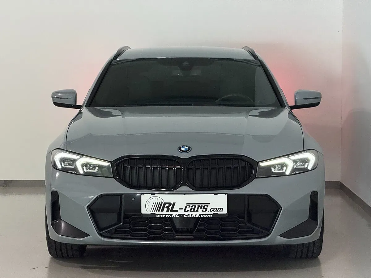 BMW 3 Series 2022 photo 3