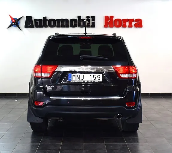 Jeep Grand Cherokee 2011 photo 4