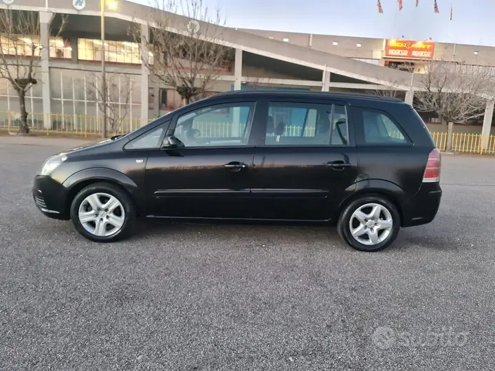 Opel Zafira 2006 photo 4