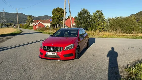 Mercedes-Benz A250 2013 photo 3