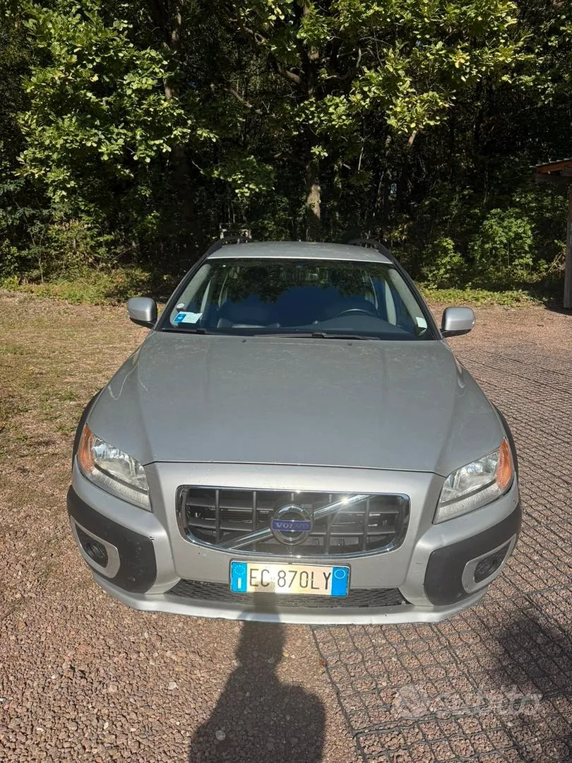 Volvo Xc70 2010 photo 3