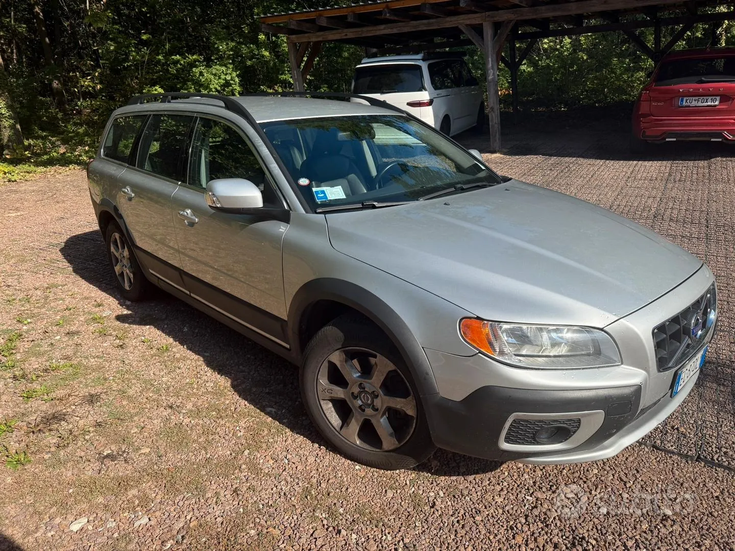 Volvo Xc70 2010 photo 2