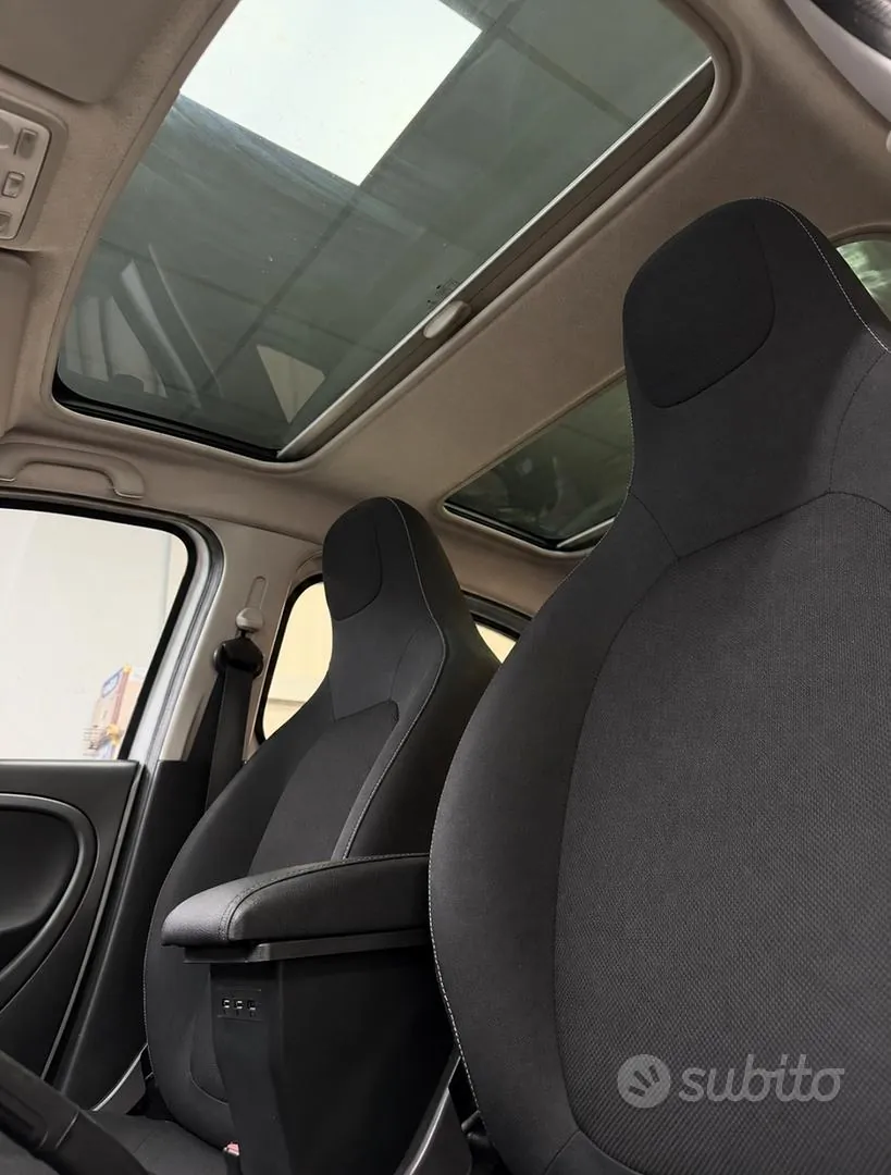 Smart Forfour 2018 photo 5