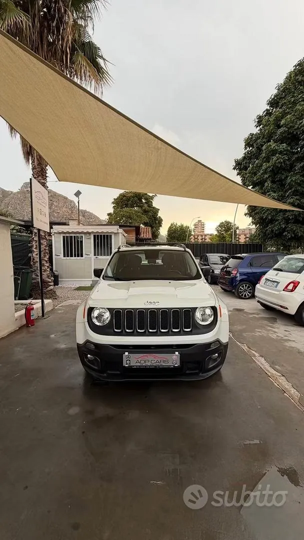 Jeep Renegade 2015 photo 5