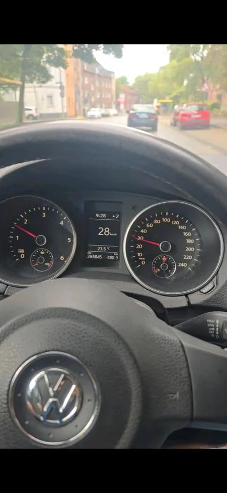 Volkswagen Golf 6