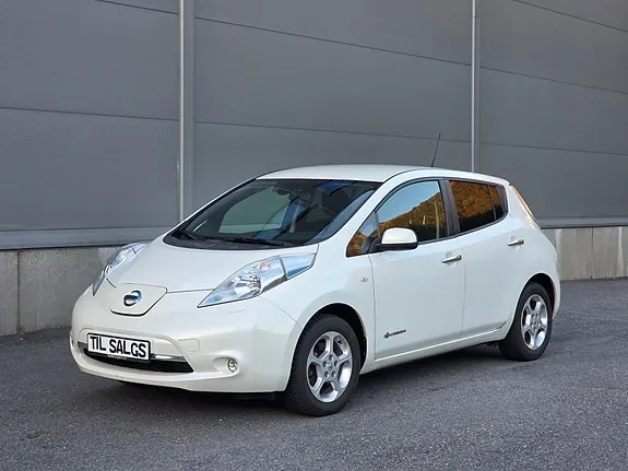 Nissan Leaf 2016 photo 2