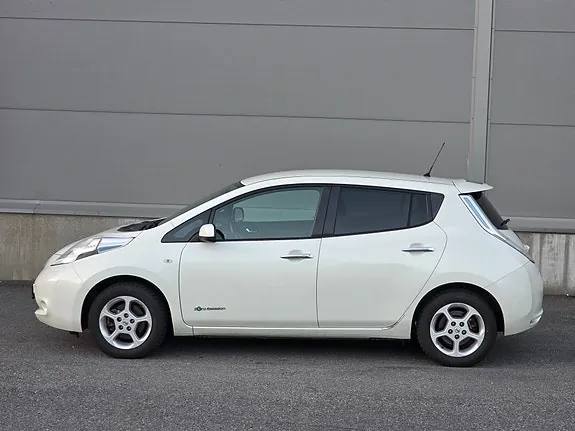 Nissan Leaf 2016 photo 3