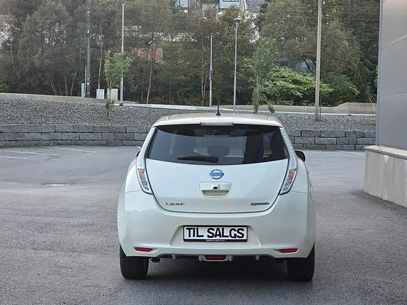 Nissan Leaf 2016 photo 5