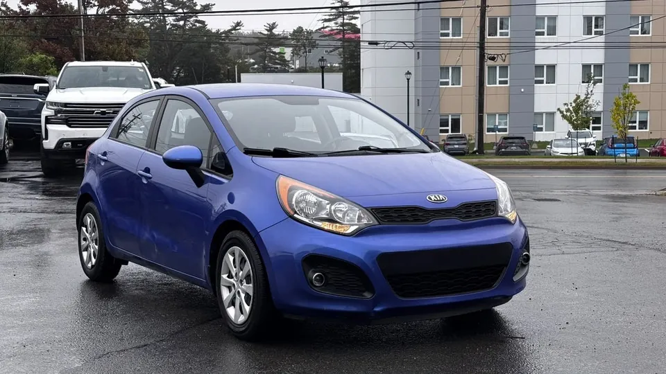 Kia Rio 2013 photo 2