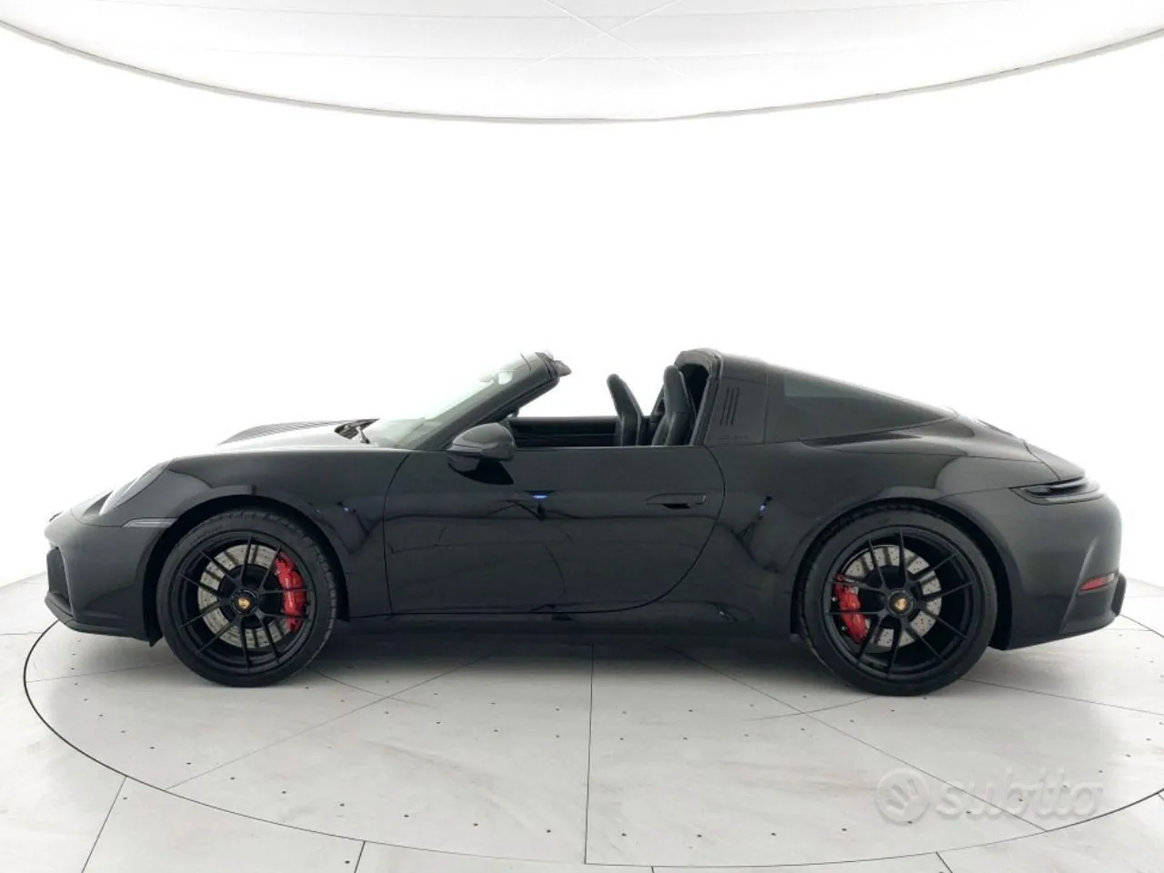 Porsche 911 2026 photo 2