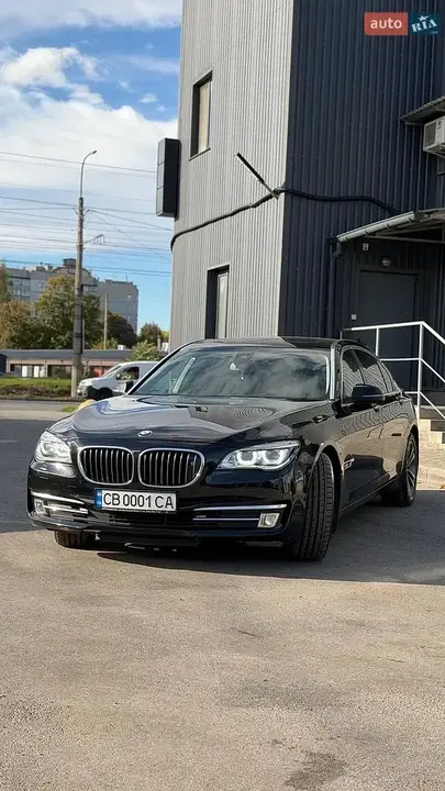 BMW 7 Series 2014 photo 2