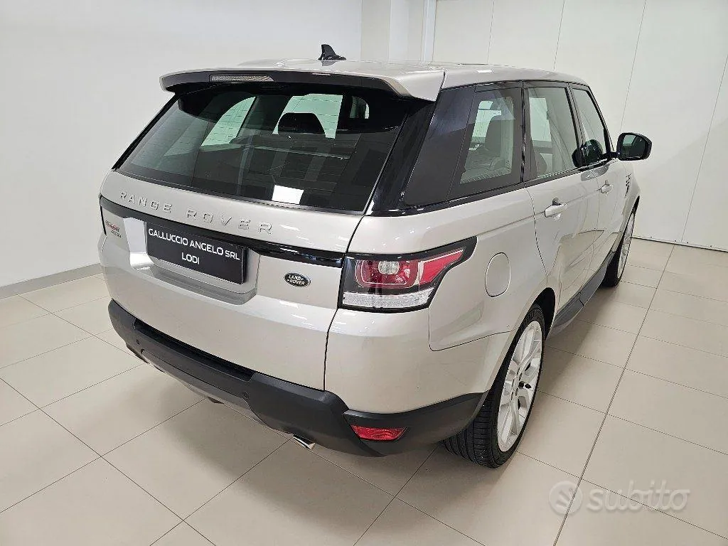 Land Rover Range Rover Sport 2016 photo 4