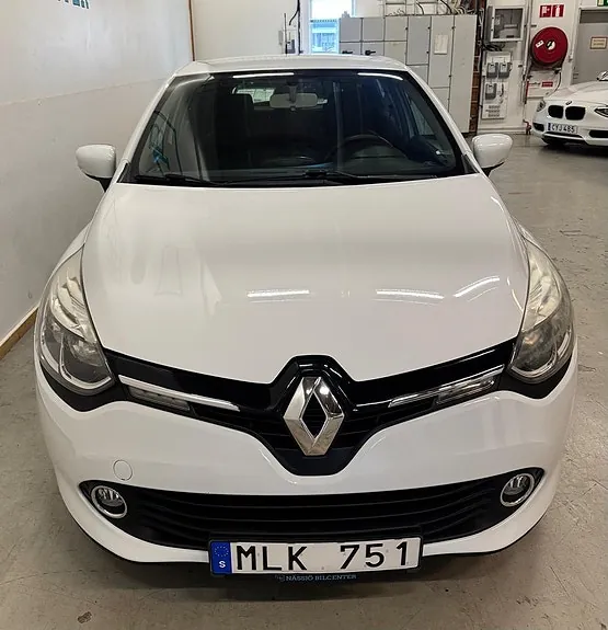 Renault Clio 2013 photo 2