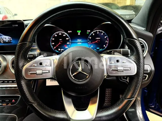 Mercedes-Benz C200 2020 photo 2