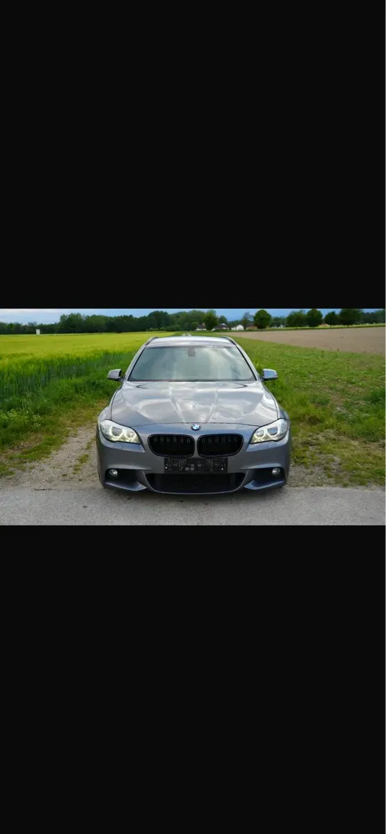 BMW 5 Series 2012 photo 2