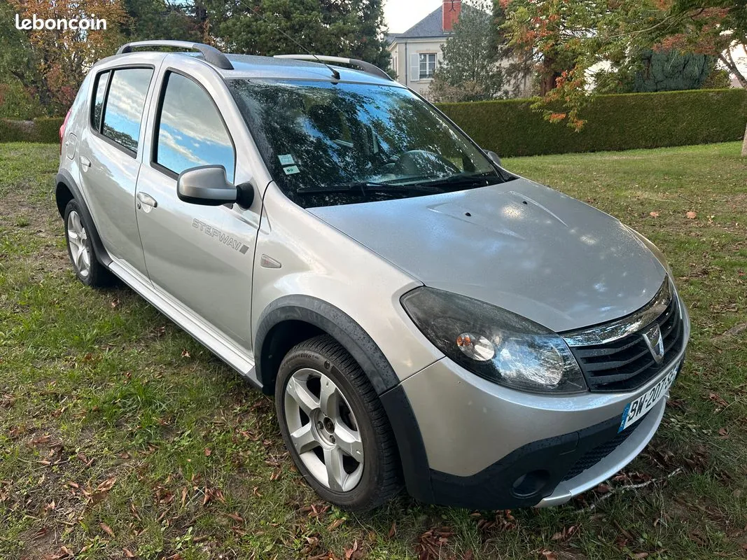 Dacia Sandero 2011 photo 4