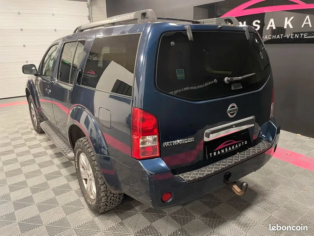 Nissan Pathfinder 2006 photo 3