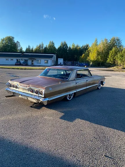 Chevrolet Impala 1963 photo 3