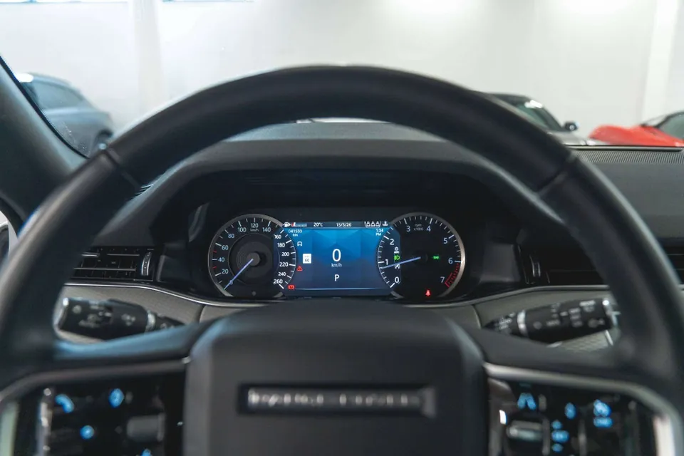 Land Rover Range Rover Evoque 2023 photo 4