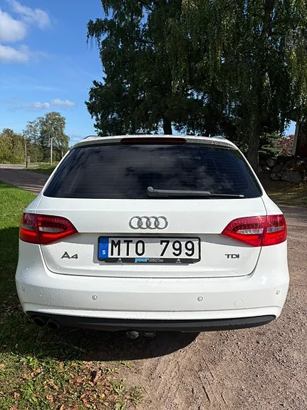 Audi A4 2013 photo 3