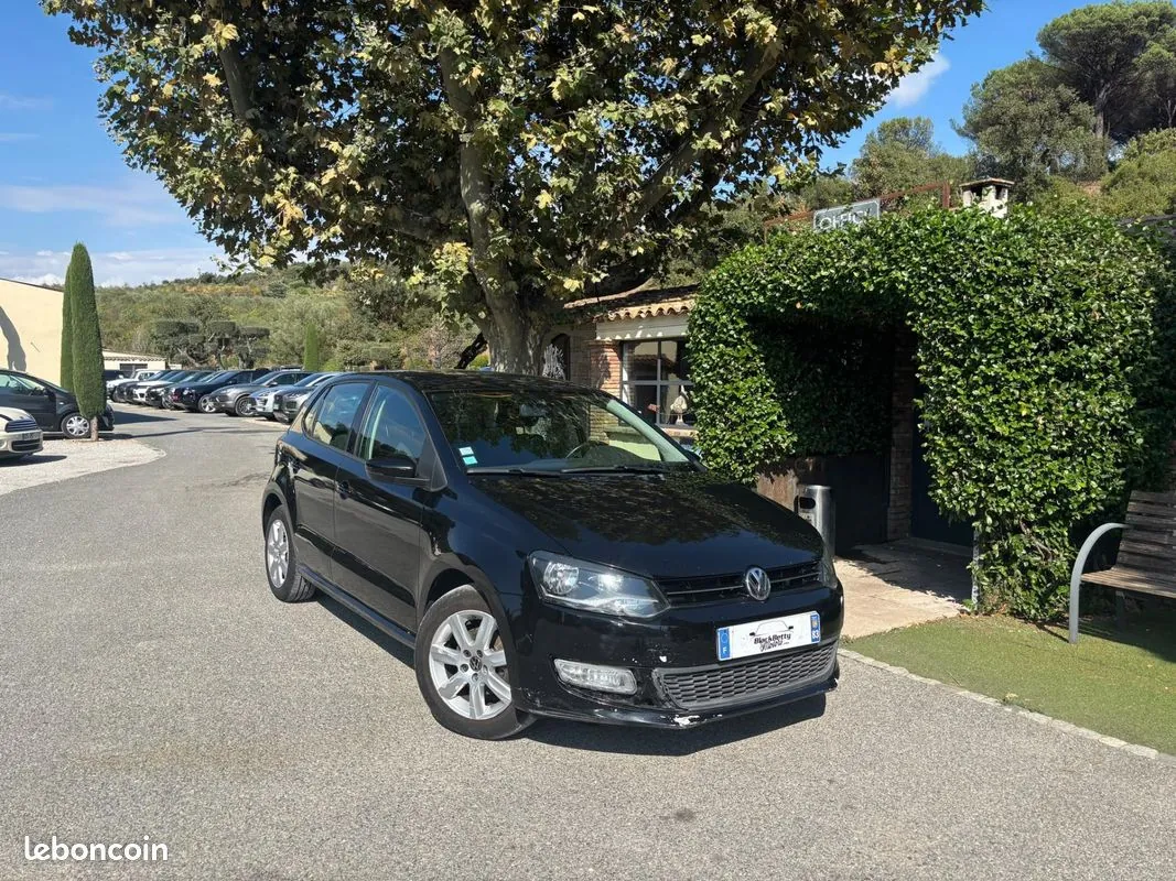 Volkswagen Polo 2012 photo 2