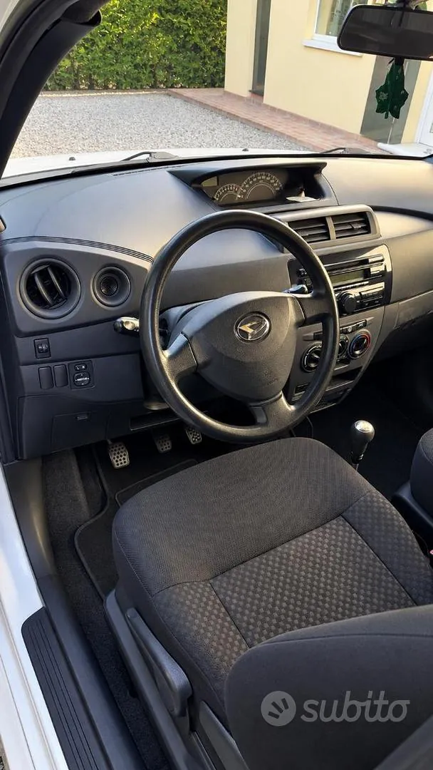 Daihatsu Materia 2008 photo 5