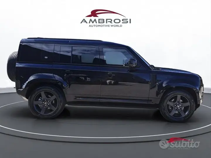 Land Rover Defender 2023 photo 5