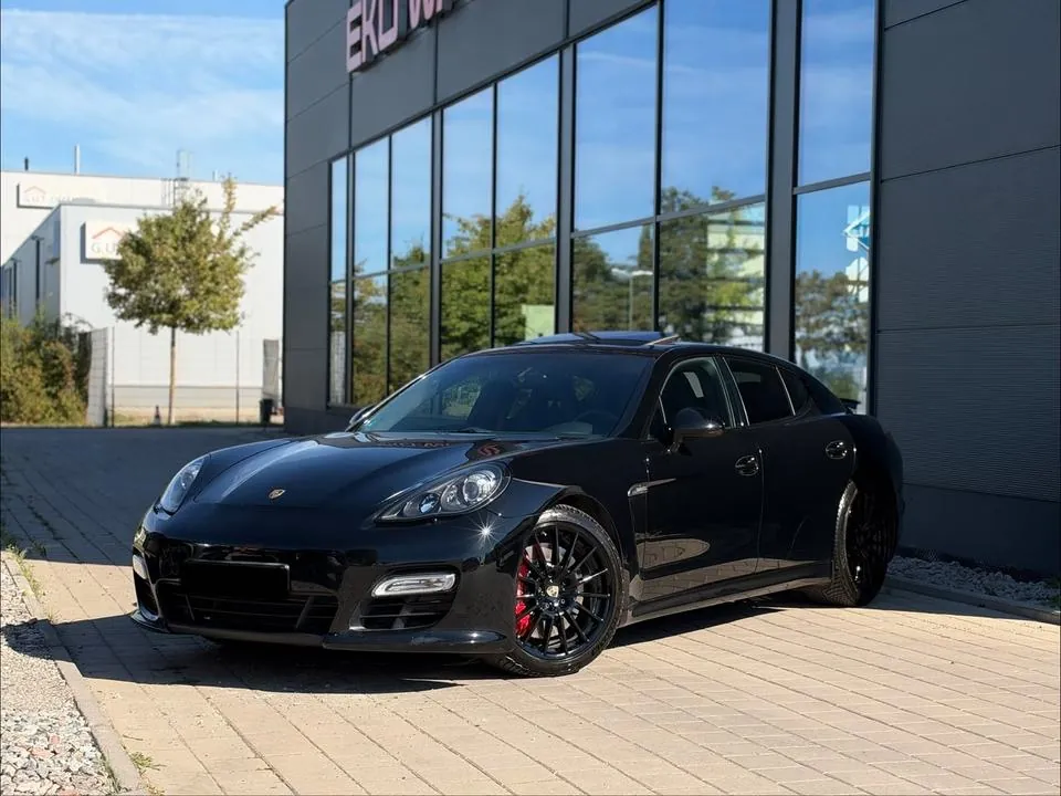 Porsche Panamera