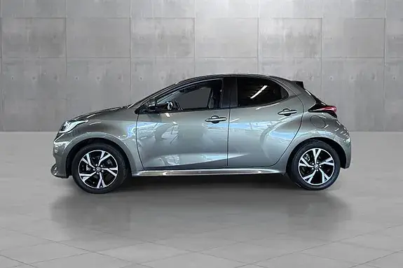 Toyota Yaris 2025 photo 2