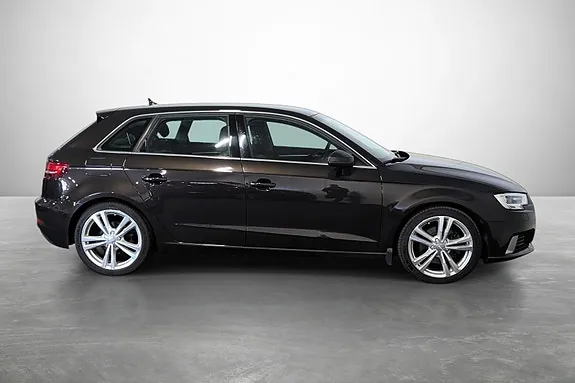 Audi A3 2017 photo 5