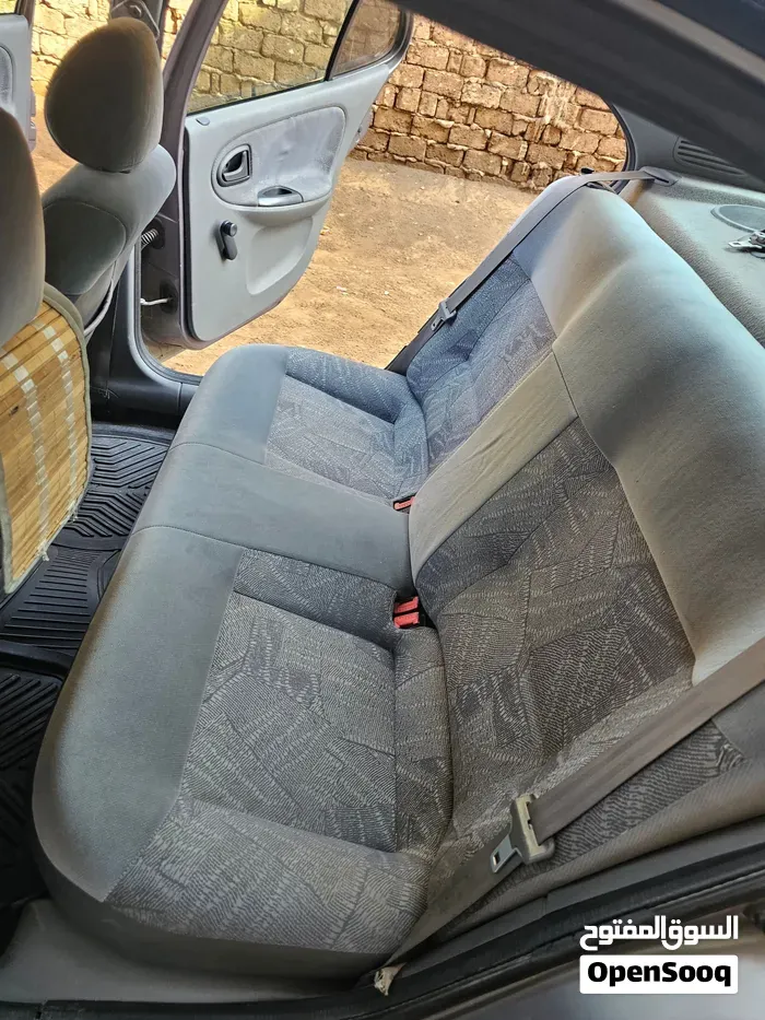Renault Megane 2001 photo 2