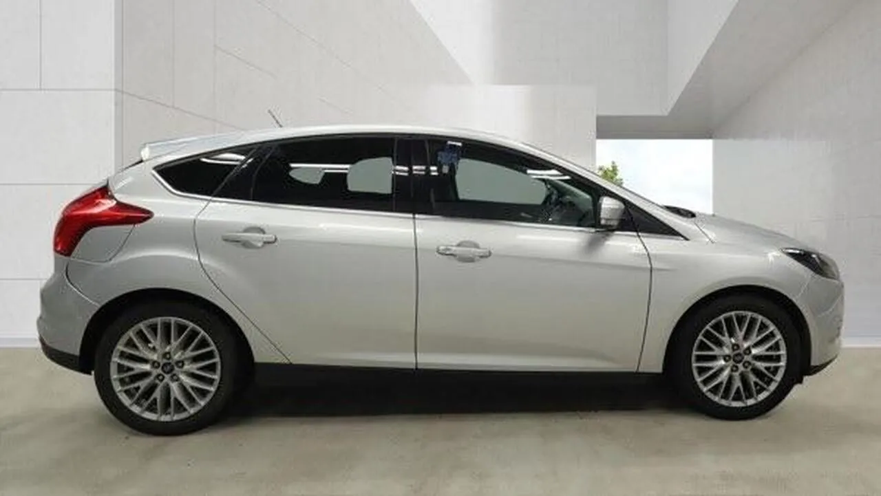 Ford Focus 2014 photo 5