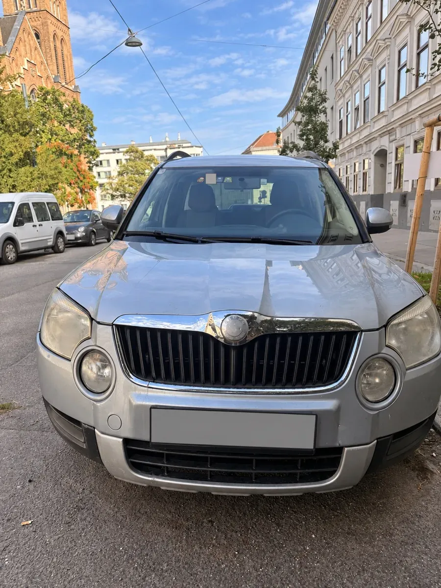 Skoda Yeti 2009 photo 2