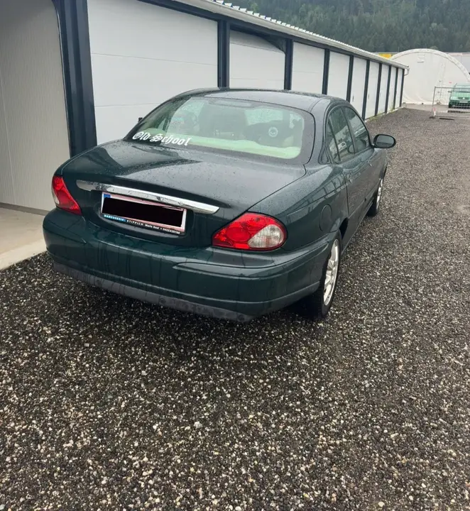 Jaguar X-Type 2005 photo 3