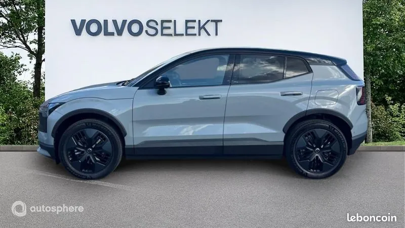 Volvo Ex30 Cross Country 2026 photo 2