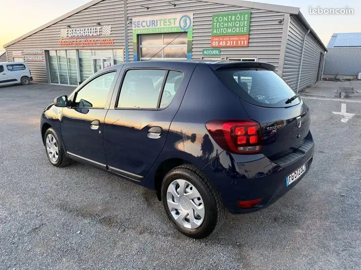 Dacia Sandero 2019 photo 2