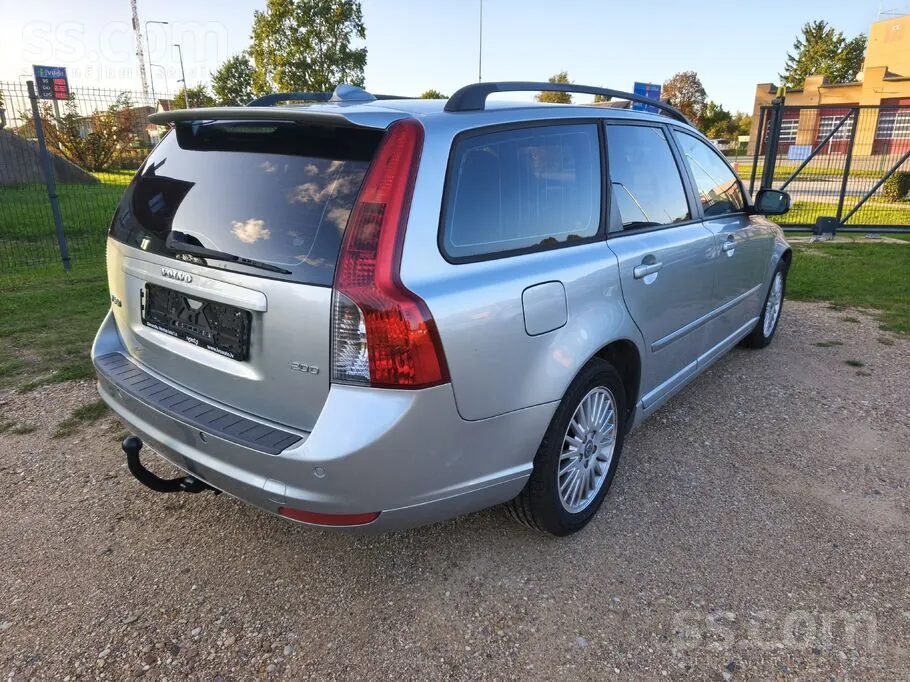 Volvo V50 2007 photo 4