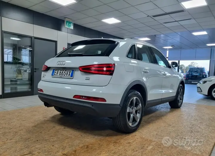 Audi Q3 2014 photo 3